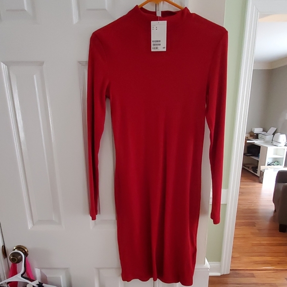 H&M Dresses & Skirts - NWT!! H&M dress. New with tags.